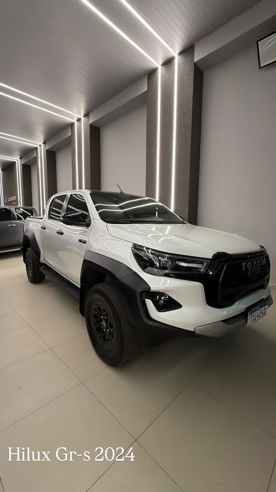 Toyota Hilux GR-S